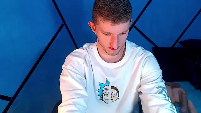andrewxbi Image 6