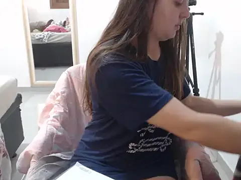 skinny_candy18 – webcam model profile photo Image 2