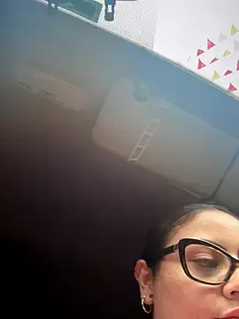 dinacaguimbal – webcam model profile photo Image 5