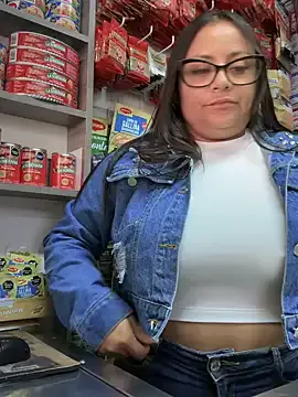 dinacaguimbal – webcam model profile photo Image 8