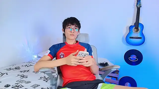 coffealice – webcam model profile photo Image 7