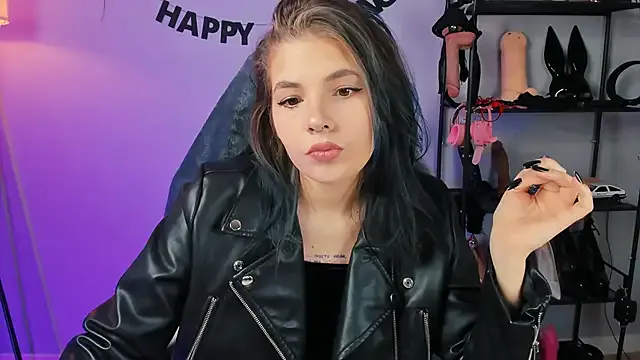 PerfectPage – webcam model profile photo Image 18