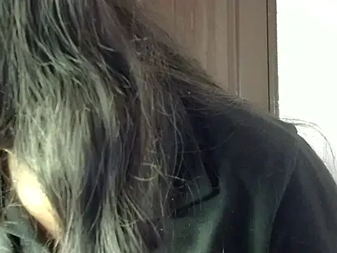 DomManlyGuy – webcam model profile photo Image 2