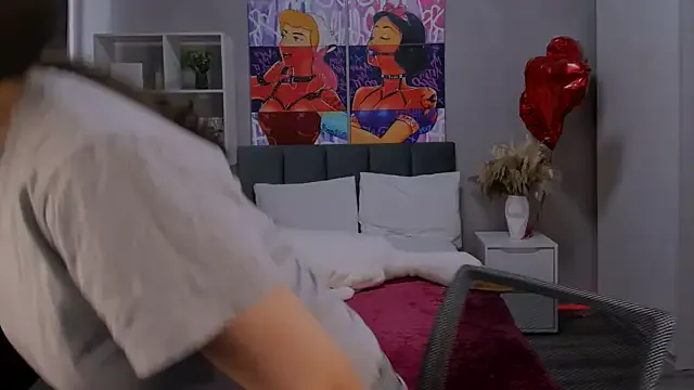 Take1668 – webcam model profile photo Image 8