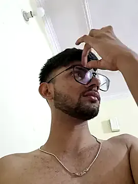 loving_ladies – webcam model profile photo Image 13