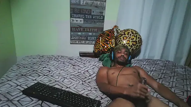 ariel_andcharlotte – webcam model profile photo Image 16