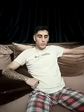 Amicisegreti – webcam model profile photo Image 16