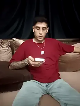 Amicisegreti – webcam model profile photo Image 18