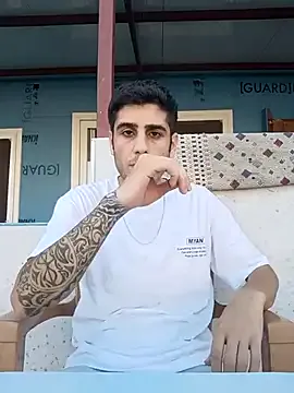 Amicisegreti – webcam model profile photo Image 4