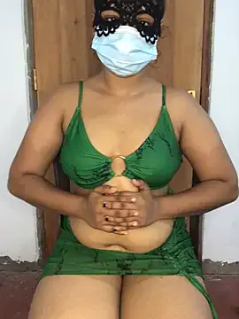 Ariana__Marie Image 2