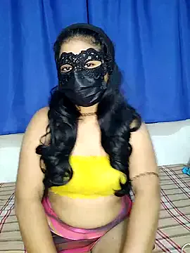 Ariana__Marie Image 3