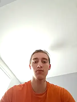 hornyshow_tv – webcam model profile photo Image 2