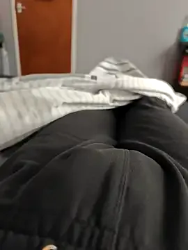 hornyshow_tv – webcam model profile photo Image 3