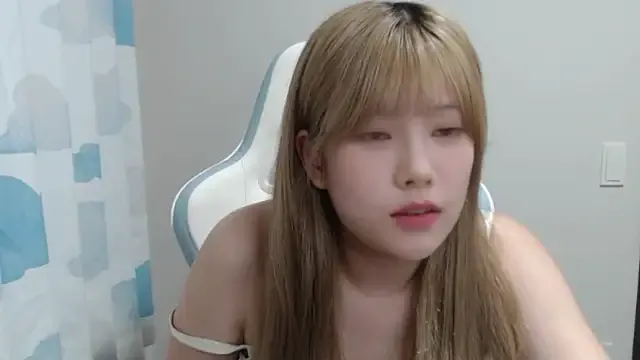 SophiiaWalker – webcam model profile photo Image 7