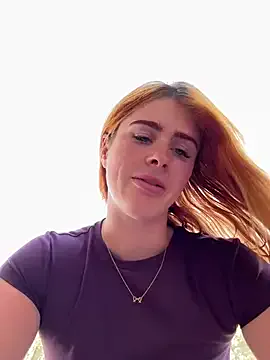 aus_queen Image 2