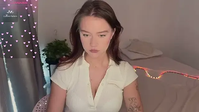 audreyvel – webcam model profile photo Image 14