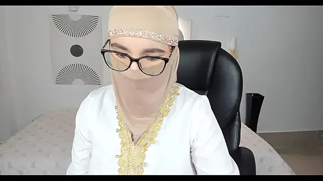 Ayha_khalaf Image 14