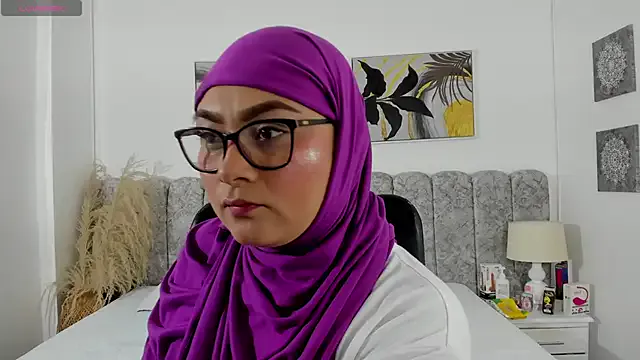 tashinadoncaster – webcam model profile photo Image 7