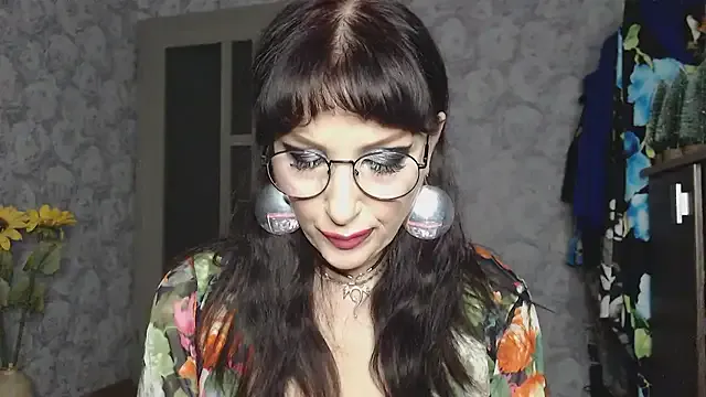 someone_sweet – webcam model profile photo Image 8