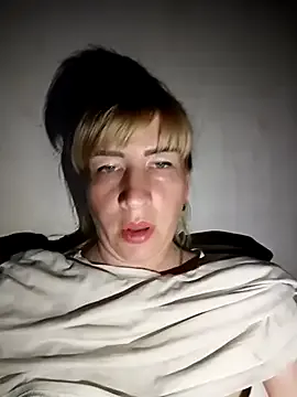 WitchAnnie – webcam model profile photo Image 14