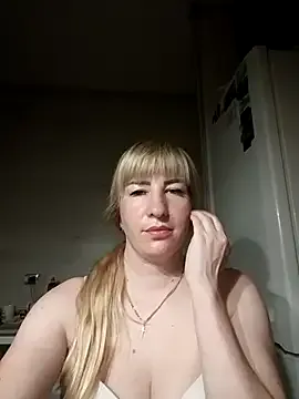 WitchAnnie – webcam model profile photo Image 3