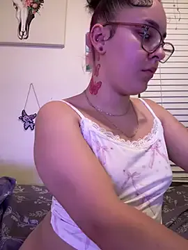 babykalirose Image 6