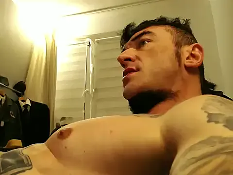 PabloArena – webcam model profile photo Image 2