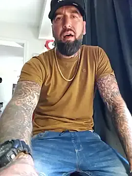 josephstahnke – webcam model profile photo Image 12