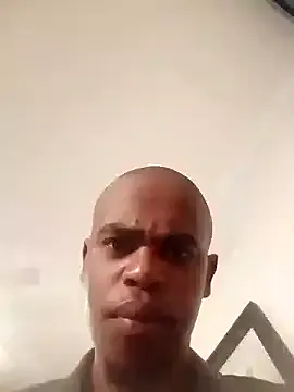 kai101010 – webcam model profile photo Image 3