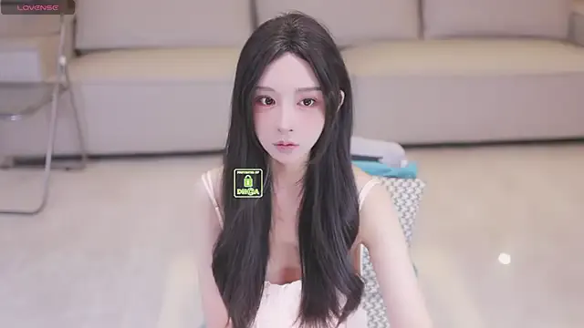 MiaSmits – webcam model profile photo Image 13