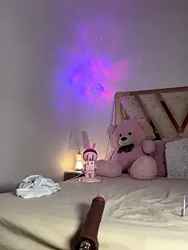 ella_lee15 – webcam model profile photo Image 17