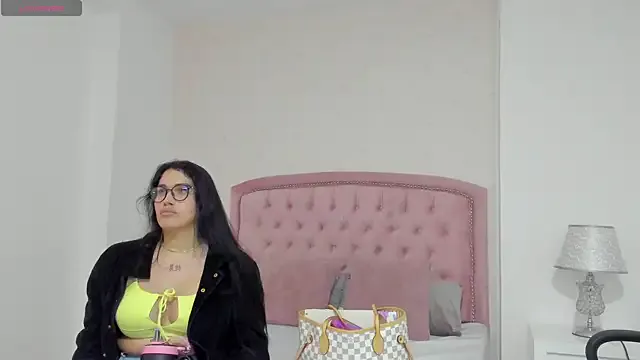 irohani_usagi – webcam model profile photo Image 7