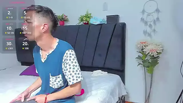big-dicktop23 Image 19