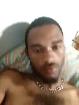 DomManlyGuy – webcam model profile photo Image 4