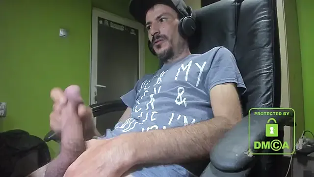BigCumShoot Image 3