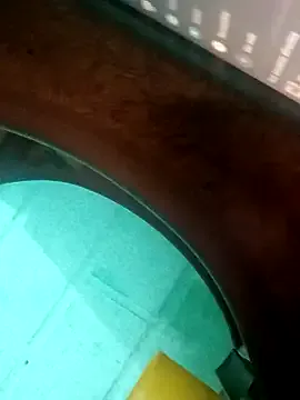 alana15 – webcam model profile photo Image 3