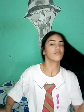 alana15 – webcam model profile photo Image 8