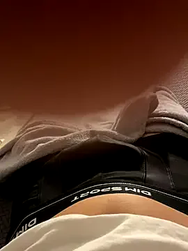 dears_pearlss – webcam model profile photo Image 2