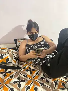 TwinksNextDoor – webcam model profile photo Image 18