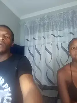 BlackberriesXxx – webcam model profile photo