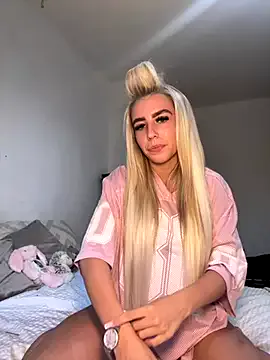 trainwithme – webcam model profile photo Image 5