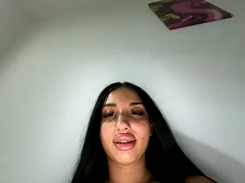 SallyDinosaur chat room preview Image 12