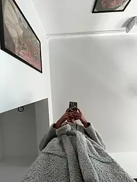 VeryNiceGuy – webcam model profile photo Image 15