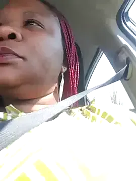 hornyshow_tv – webcam model profile photo Image 6