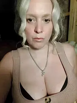 alexandjohntv – webcam model profile photo Image 14