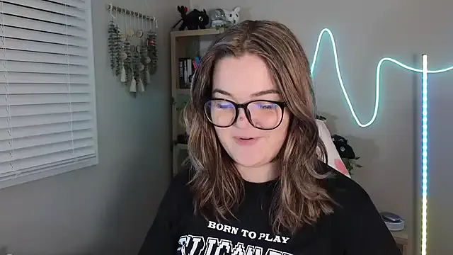 Brivana chat room preview