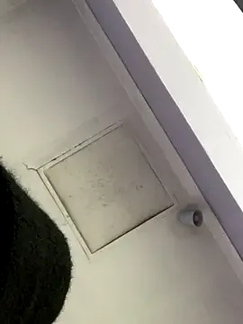 kaliana_ggh – webcam model profile photo Image 6