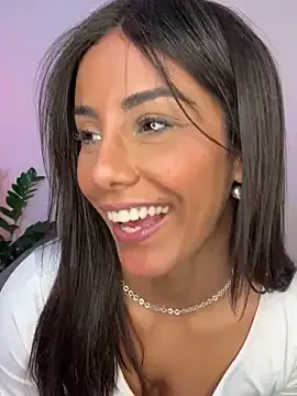 stargroup – webcam model profile photo Image 2