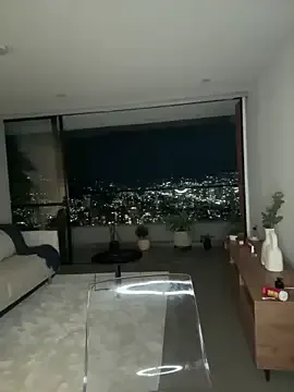 Alexah_Ferrer – webcam model profile photo Image 19