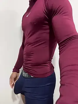 kaliana_ggh – webcam model profile photo Image 3